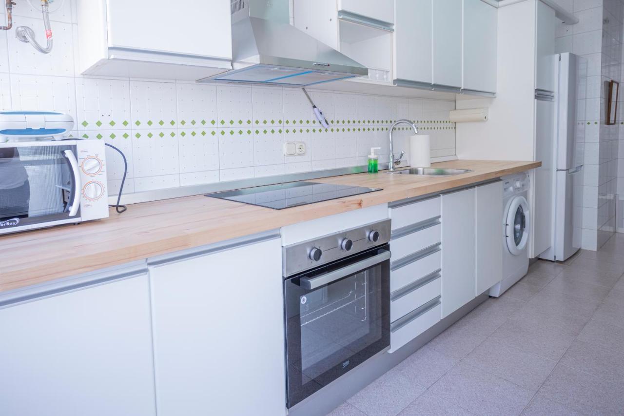 Apartamento Parque Mediterraneo マラガ エクステリア 写真