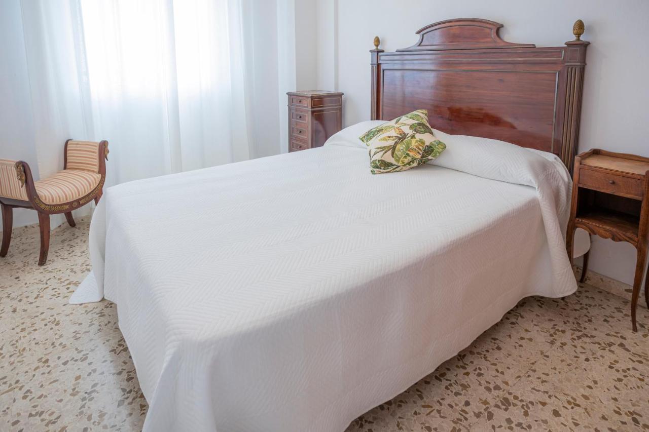 Apartamento Parque Mediterraneo マラガ エクステリア 写真